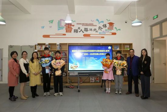 尤物av.com