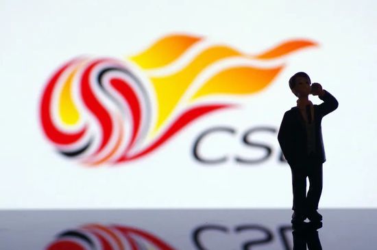 被透明人侵犯高潮h动漫